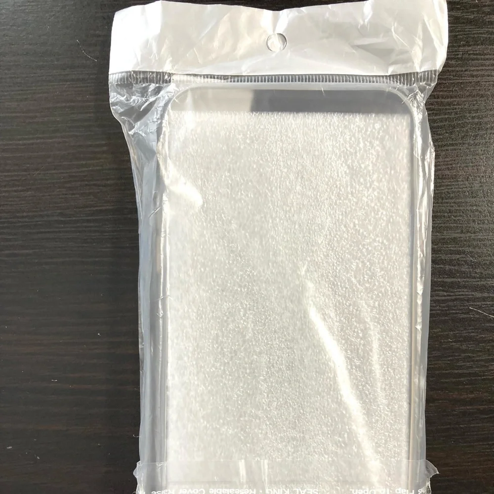 NEW Apple iPhone 11 / iPhone XR Clear Transparent 6.1” Velo Case